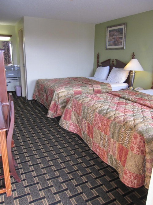 Hospitality Inn image 3